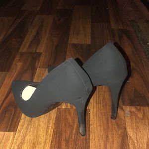 4” Black heels
